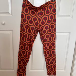 Threadless Leggings (Shining/Overlook Hotel pattern)